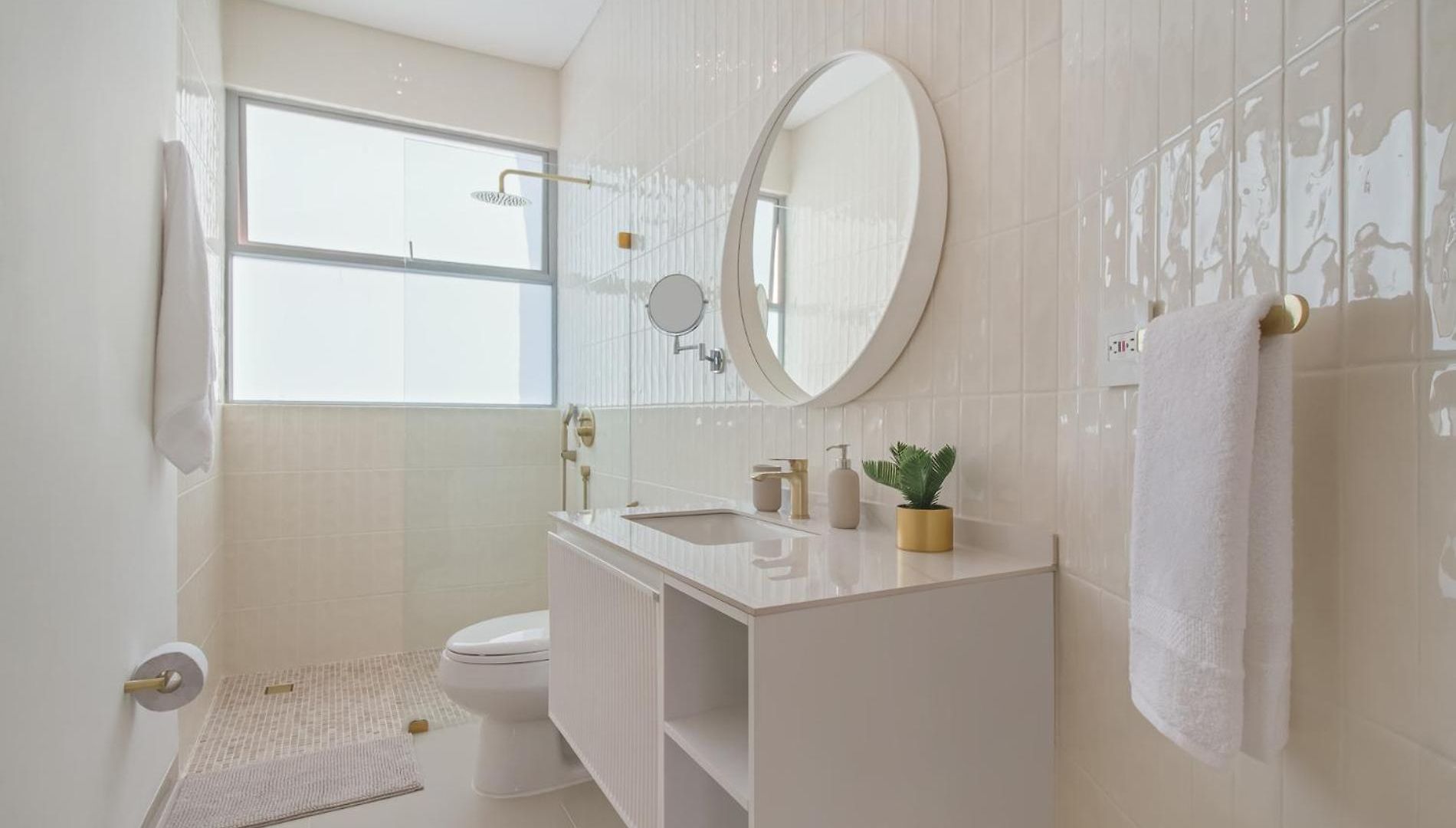 Luxury A 100 Mts Del Mar En Edificio Seaway Cartagena