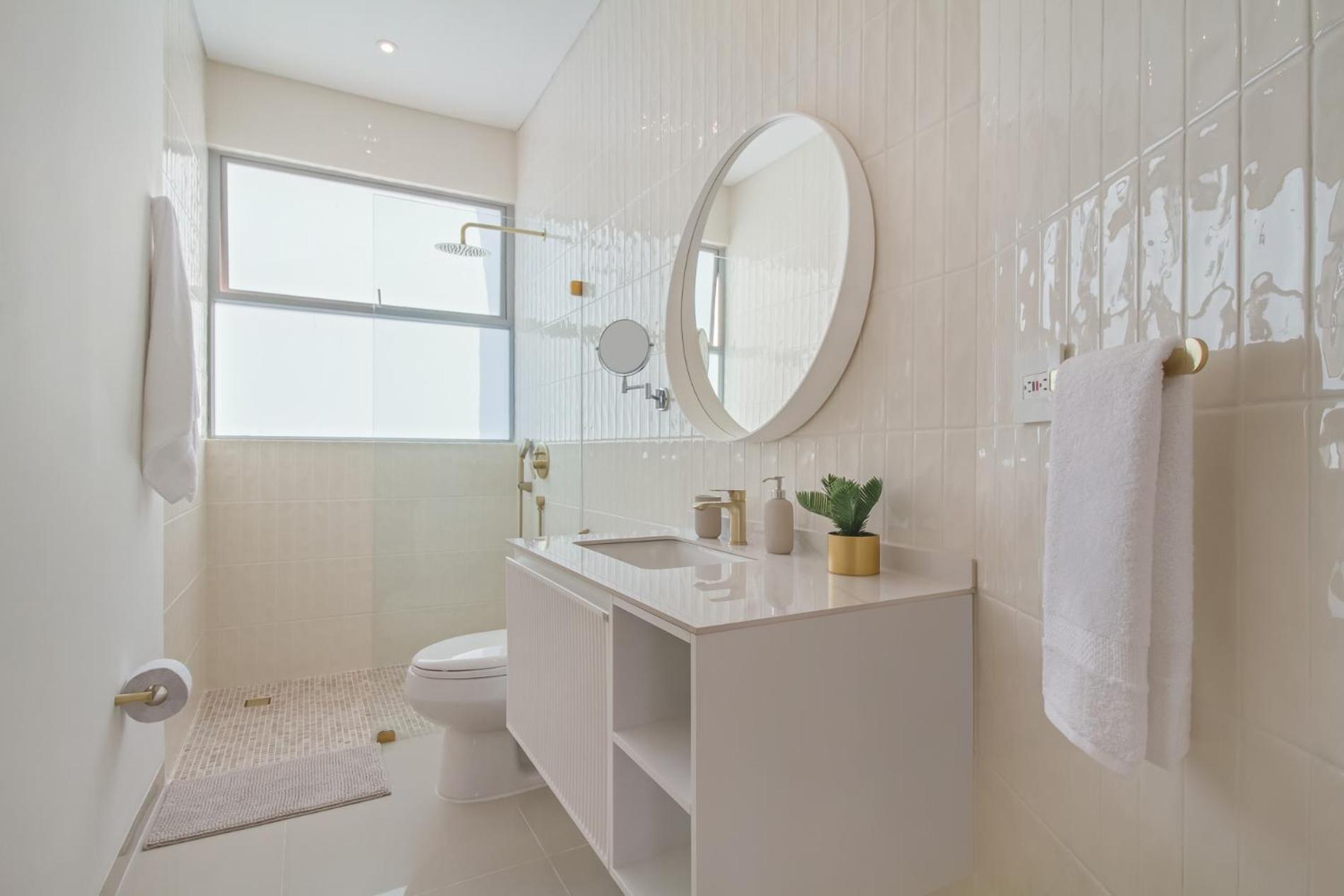 Luxury A 100 Mts Del Mar En Edificio Seaway Cartagena